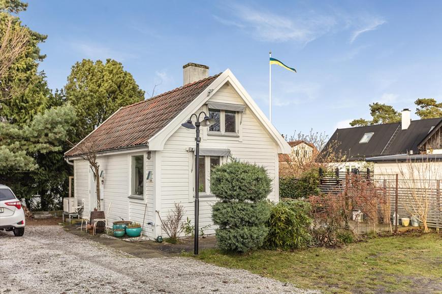 Guesthouse Close To The Beaches In Hoellviken Exterior photo